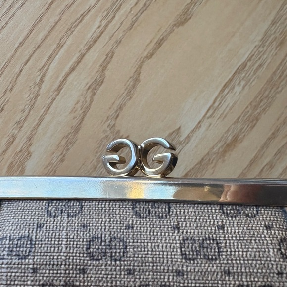 Vintage Gucci Monogram Coin Purse - Picture 5 of 5